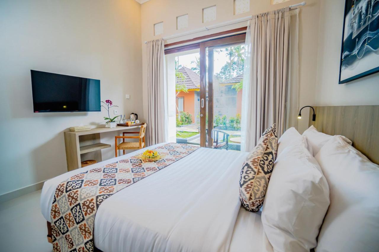 Tapa Agung View Hotel Menanga Exterior photo