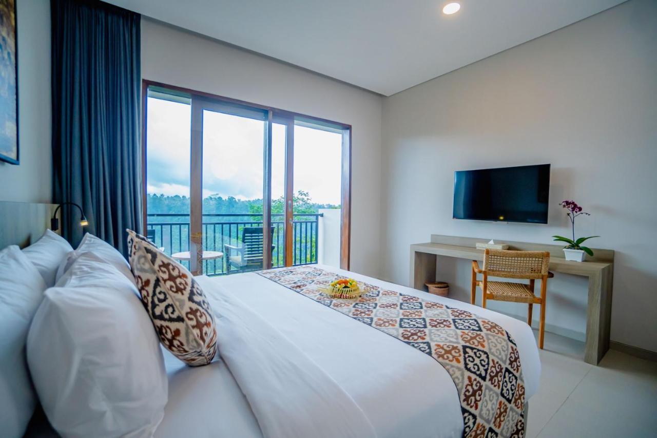Tapa Agung View Hotel Menanga Exterior photo