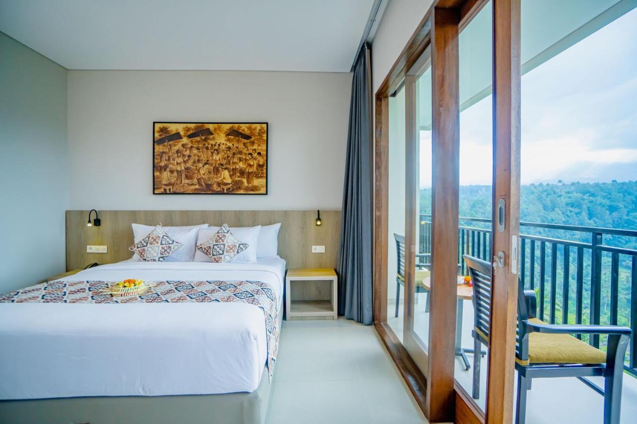 Tapa Agung View Hotel Menanga Exterior photo